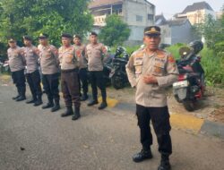 Pengamanan Aksi Damai Warga Perum Dukuh Zamrud Kelurahan Cimuning