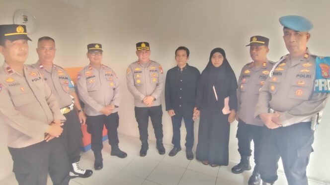
					Peresmian dan Penyerahan Kunci Bedah Rumah Dalam Rangka HUT Bhayangkara Ke -79