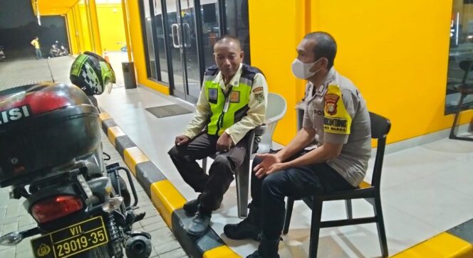 
					Polsek Pondok Gede Sambangi PT BQuick, Ingatkan Keamanan Malam Hari