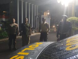 Polsek Bekasi Selatan Gelar Patroli Preventif, Antisipasi Gangguan Kamtibmas di Malam Hari