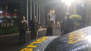 Polsek Bekasi Selatan Gelar Patroli Preventif, Antisipasi Gangguan Kamtibmas di Malam Hari
