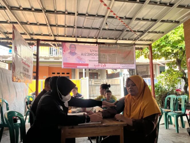 
					Polsubsektor Pekayon Jaya Gelar Pelayanan Kesehatan Gratis untuk Warga