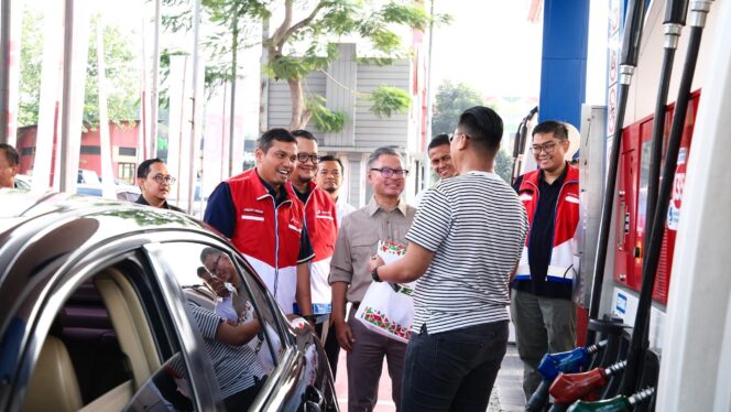 
					Kunjungan Executive General Manager Pertamina Ke SPBU KM 57 Dan Fasilitas Pertamina Balongan