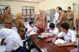 Wakil Gubernur Lampung, Tinjau Kegiatan CKG Di SLBN
