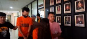 POLRES METRO BEKASI KOTA UNGKAP KASUS TINDAK KEKERASAN SEKSUAL BERBASIS ELEKTRONIK