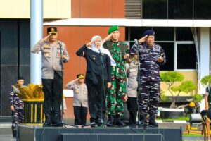 Apel Dan Doa Bersama Masyarakat Jawa Timur Untuk Kamtibmas Yang Kondusif