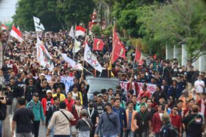 Duduk Bersama Massa, Kapolda Pastikan Unjuk Rasa di DPRD Bengkulu Kondusif