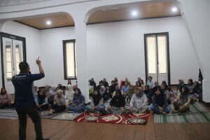 Brimob Polda Metro Jaya Gelar TRE untuk Pemulihan Psikologis Warga Asrama Kwitang