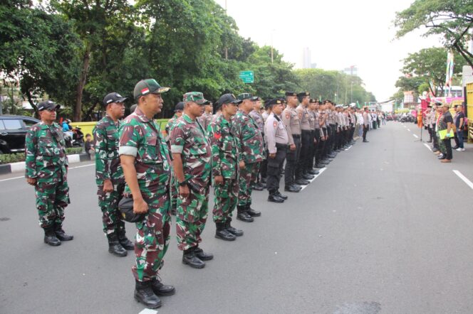 
					Kemayoran Bersholawat Dipadati Jamaah, Pengamanan Diperketat 215 Personel Gabungan