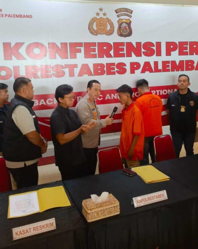 
					Dua Dari Tiga Pelaku Pengeroyokan Terhadap Juru Parkir Dan Bocah 7 Tahun Ditangkap Polisi