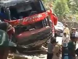 Korlantas Polri Turunkan Tim Gabungan Untuk Menyelidiki Penyebab Kecelakaan Maut Di Jalan Raya Bromo