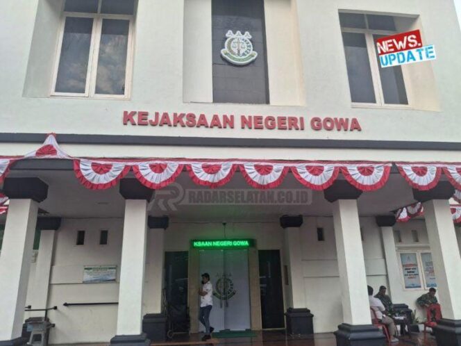 
					Dugaan Penyalahgunaan Dana BOS Di SMKN 5 Gowa, LSM Somasi Minta Kejaksaan Turun Tangan