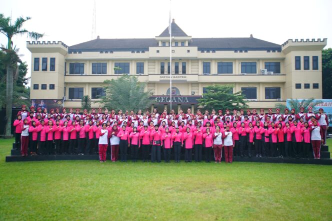 
					Syukuran HUT Polwan Ke-77 Berlangsung Di Aula Soemarto Pasukan Gegana Korbrimob Polri