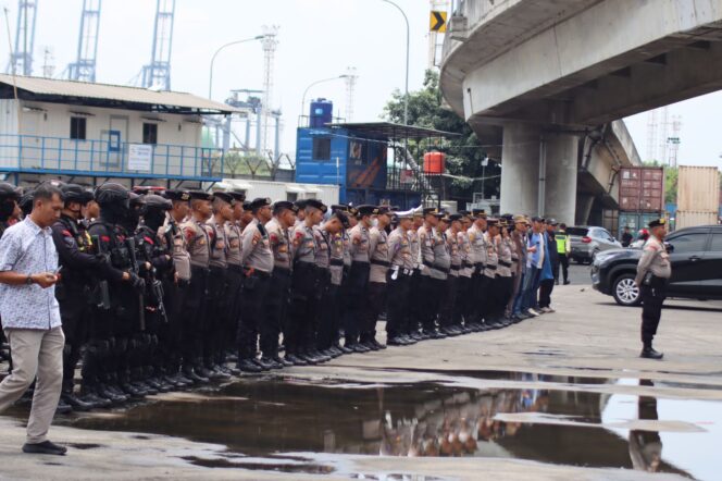 
					Pengamanan Maulid Akbar Mbah Priok 2025, Sebanyak 322 Personel Gabungan Dikerahkan