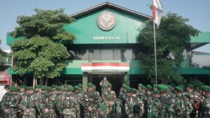 Jam Komandan: Wujud Kebersamaan Prajurit & PNS Kodim 0502/JU