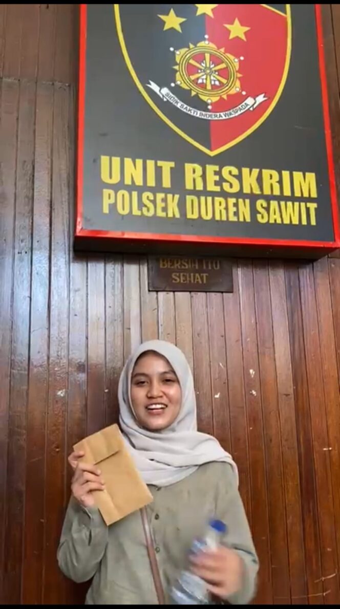 
					Polsek Duren sawit Mendapat Apresiasi Dari Korban Penipuan Lowongan Kerja