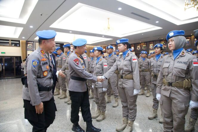 
					Mengemban Misi Perdamaian: Pelepasan Satgas FPU 7 MINUSCA oleh Polri