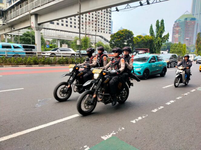 
					Polda Metro Jaya Gelar Patroli Skala Besar di Jakarta Sore Ini