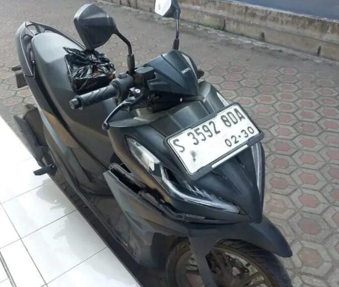 
					Kecelakaan Maut Di Diwek Jombang, Seorang Pejalan Kaki Tewas Ditempat