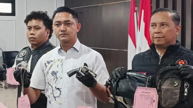 
					Pelaku Pemerasan Yang Mengaku Sebagai Anggota Polisi Ditangkap