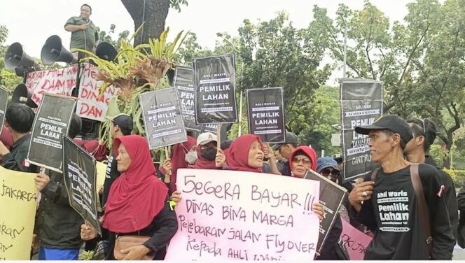 
					Puluhan Ahli Waris Alamahrum Da’am Bin Nasirin Sambangi Balai Kota DKI Jakarta, Tuntut Ganti Rugi Lahan