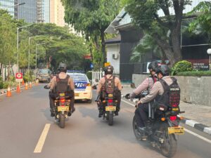 Ciptakan Rasa Aman dan Nyaman Polda Metro Jaya Laksanakan Patroli Skala Besar