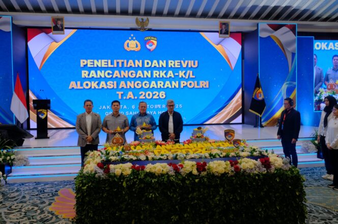 
					Karorenminops Korbrimob Hadiri Penelitian dan Reviu Alokasi Anggaran Polri 2026