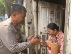 “Gelar Bakti Kesehatan”, Kapolres Metro Bekasi Kota Juga Menyalurkan Paket Sembako Ke Warga