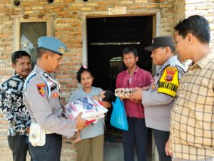 Kapolsek Sei Kanan Salurkan Bantuan untuk Anak Stunting, Wujud Kepedulian Polri terhadap Kesehatan Masyarakat