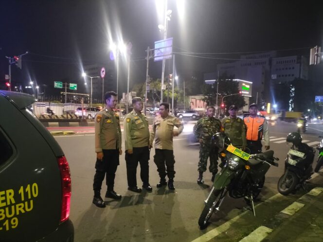 
					Bhabinkamtibmas Karang Anyar, Sambangi Warga Didorong Terapkan One Gate Sistem