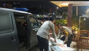 Polsek Metro Gambir Gelar Gerakan Pangan Murah, Wujud Kepedulian terhadap Kesejahteraan Warga