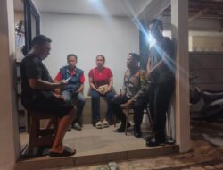 Polisi Sambangi Poskamling RT 07/05 Benhil Tanah Abang Terus Bersinergi Jaga Keamanan