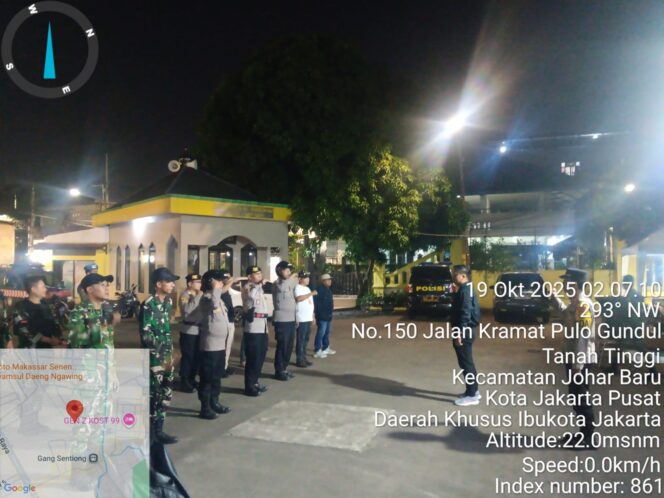 
					Apel Patroli Gabungan Tiga Pilar, Polsek Johar Baru Perkuat Antisipasi Guantibmas pada Dini Hari