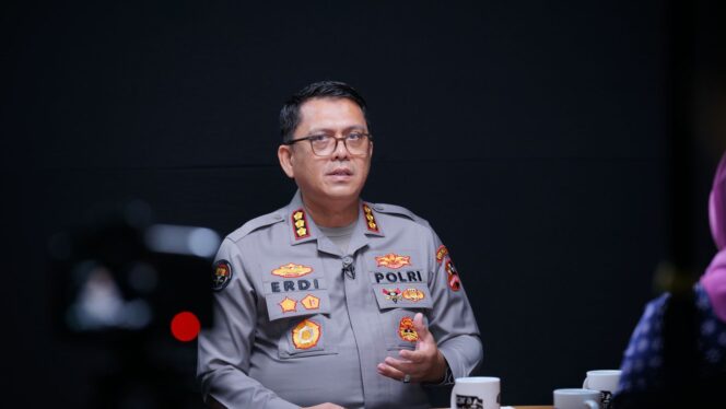 
					Bareskrim Polri Jadwalkan Pemeriksaan Tersangka Lisa Mariana Besok, Terkait Dugaan Pencemaran Nama Baik