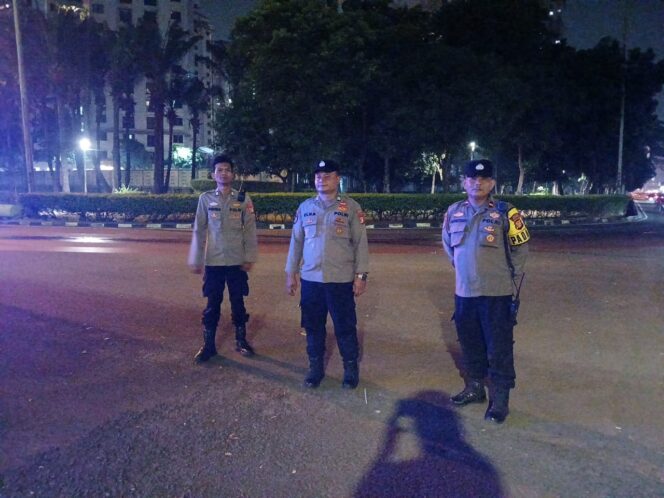 
					Wujudkan Kemayoran Aman, Polisi Rutin Laksanakan Patroli Kewilayahan Dini Hari