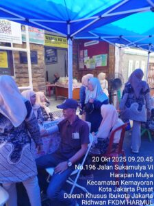 Monitoring Posyandu di RW 01 Harapan Mulia, Kolaborasi Tiga Pilar Wujudkan Masyarakat Sehat dan Aman