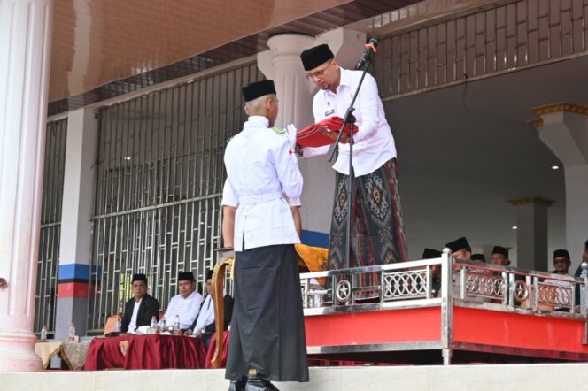 
					Kapolres Labusel Hadiri Upacara Hari Santri Nasional ke-11 Di Kotapinang : Wujud Sinergi dan Apresiasi Terhadap Peran Santri