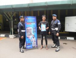 Provos Satbrimob Polda Metro Jaya Sosialisasikan Layanan Pengaduan Masyarakat (Yanduan) Divpropam Polri
