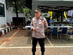 Kanit Sabhara Pimpin Apel Pengamanan Unjuk Rasa di Kemenag RI, Tegakkan Tugas dengan Humanis