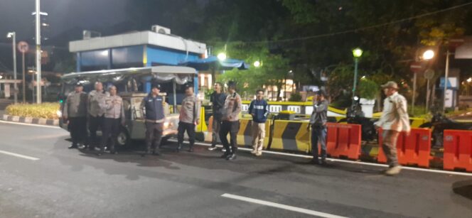 
					Sinergi Tiga Pilar Menteng Jaga Keamanan Malam di Teuku Umar