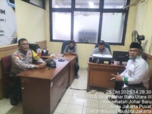 Koordinasi Kamtibmas RW 01, Polsek Johar Baru Pastikan Lingkungan Aman dan Kondusif