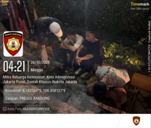 Polisi Amankan Tiga Pemuda di Kemayoran, Diduga Hendak Tawuran Bawa Sajam dan Petasan