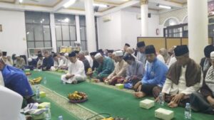 Bhabinkmatibmas Cempala Putih Timur Hadiri Peringatan Maulid Nabi Muhammad SAW di Masjid Ad Dawah Cempaka Putih