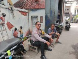Patroli Humanis di Gang Betok, Polisi Kampung Rawa Hadirkan Rasa Aman untuk Warga