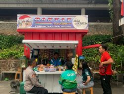 Bangun Kedekatan Dengan Komunitas Ojol, Aipda Dadang Supriyadi Galang Kepedulian Kamtibmas di Gerai Rakyat Mart Menteng