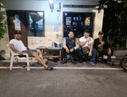 Jaga Jakarta Bersama Bhabinkamtibmas Gunung Sahari Utara Ajak Warga Patroli