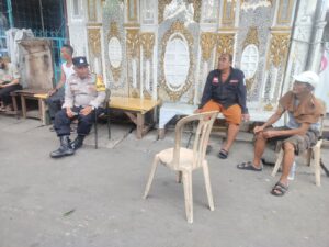 Bhabinkamtibmas Duri Pulo Ajak Warga Jaga Kerukunan dan Waspadai Judi Online
