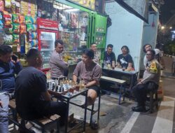 Silaturahmi Malam Hari, Polisi dan Warga Bahas Situasi Kamtibmas di Utan Panjang
