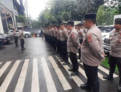 Polsek Metro Menteng Gelar Apel Siaga Pengamanan Aksi Unras di Kantor Badan Gizi Nasional