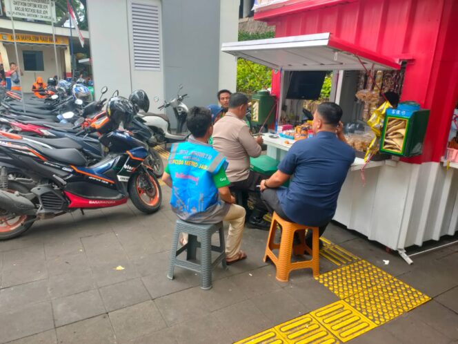 
					Dekat dengan Komunitas Ojol, Aiptu Herru Wicahyono Hadirkan Polisi Humanis di Tengah Masyarakat